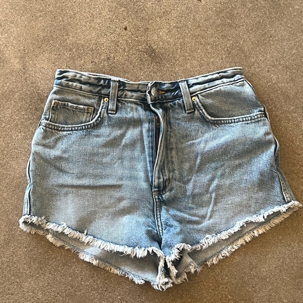 Lee Cutoff Shorts